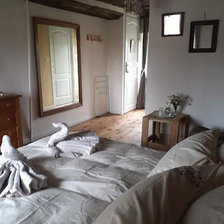 Terre De Reveries Bed & Breakfast